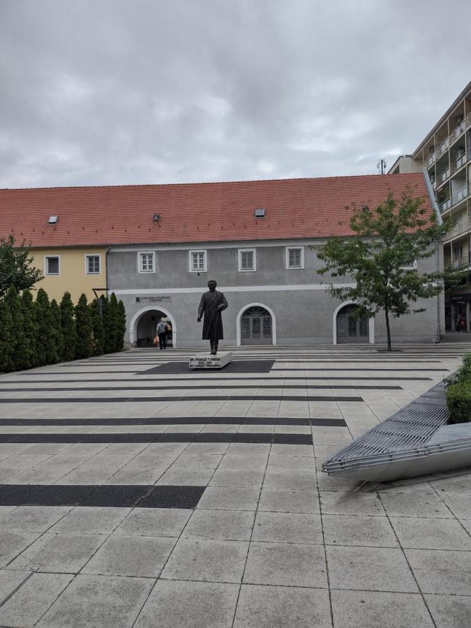 Apartman ZITA Osijek Bagian luar foto
